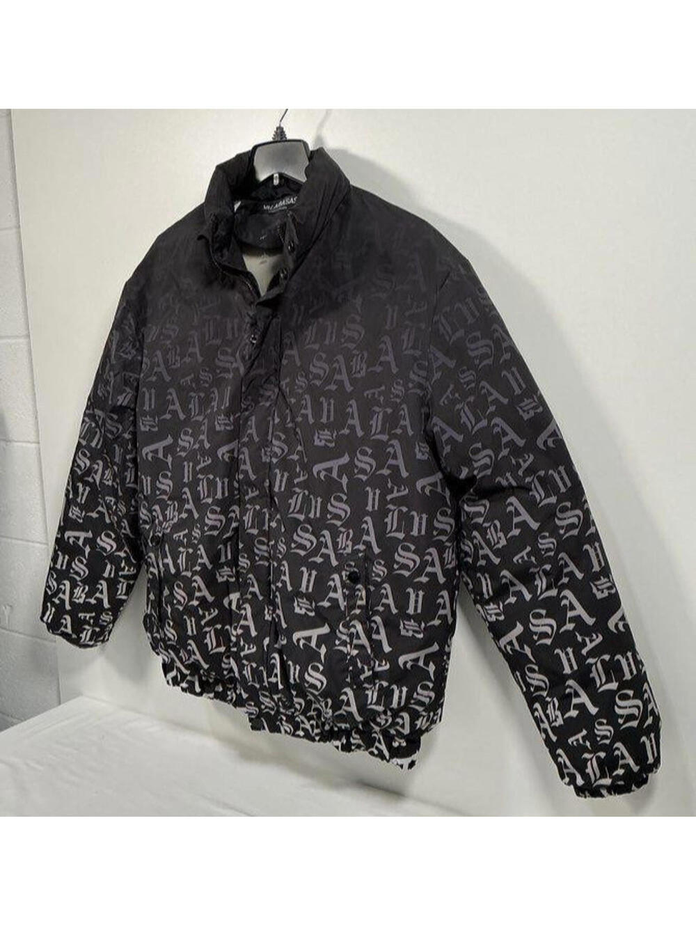 Valabasas Siberia Puffer Jacket Men's Large Ombre Logo All-Over Monogram Logo